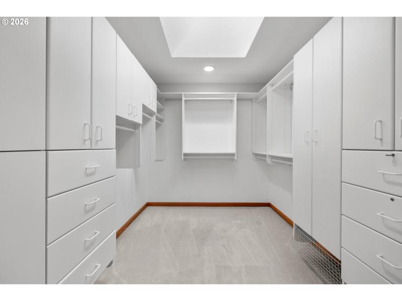 Bedroom, Owner's Suite