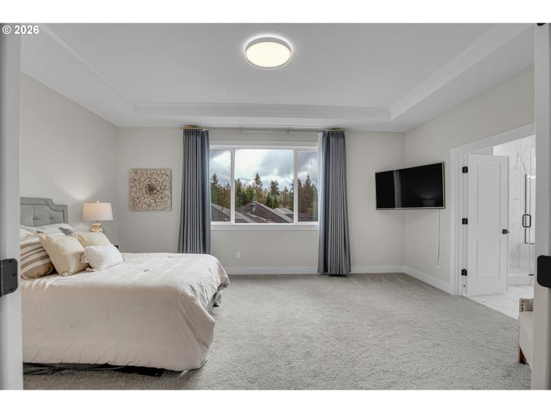 Bedroom, Owner's Suite