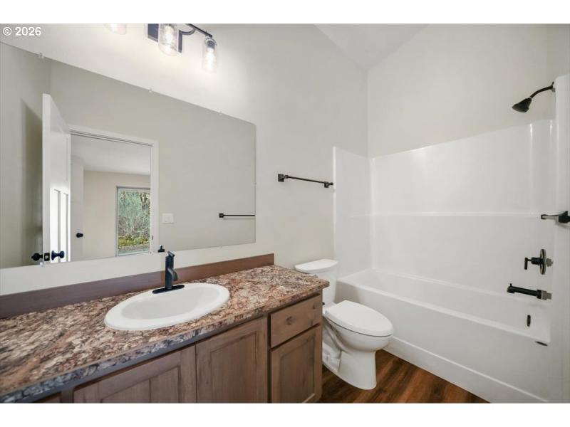 Owner's Suite Bathroom