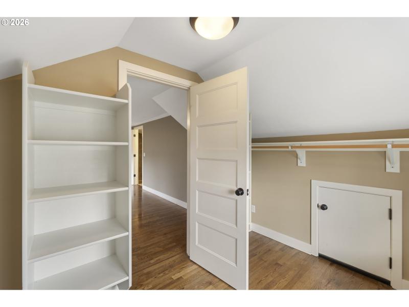 Bedroom, Owner's Suite