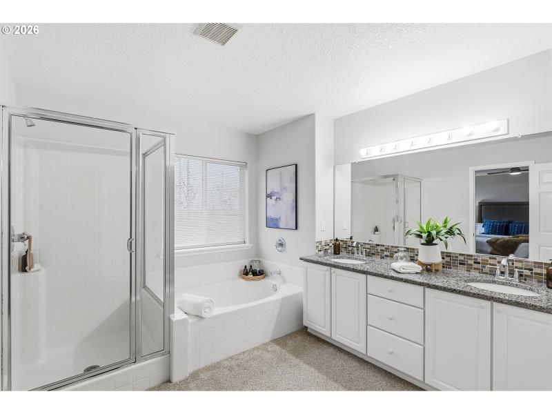 Owner's Suite Bathroom