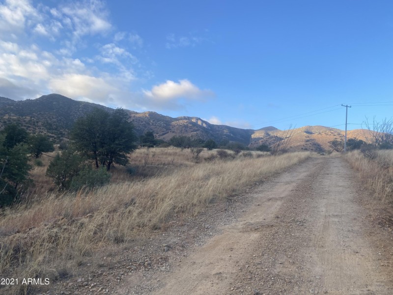 0B83F9BE-DDFC-4933-921A-B51B02435C21