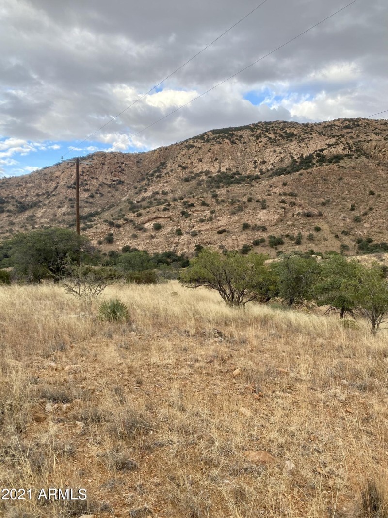 55FE5B27-36F1-4F76-849C-B5848827A146