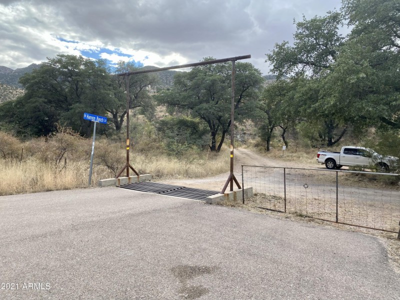 F090E139-6AFA-4DA6-92B7-C727B2039811