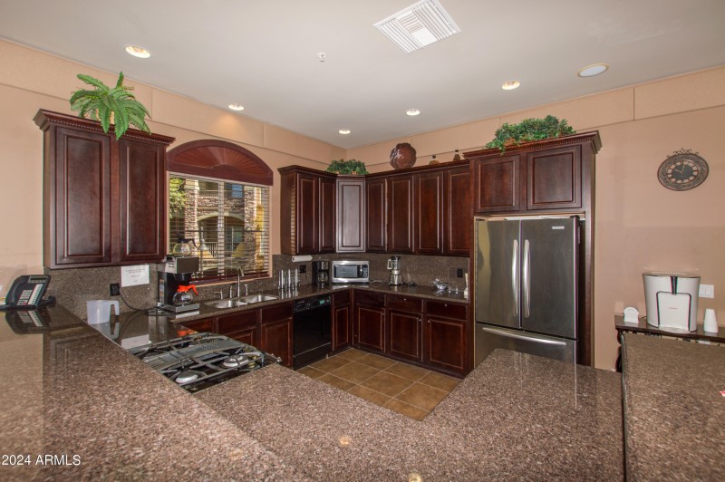 31 Community Kitchen