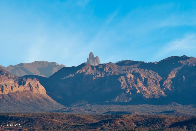 Weavers Needle
