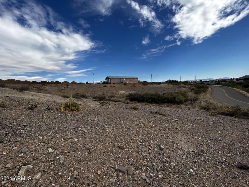 19754 E SADDLE BACK LN