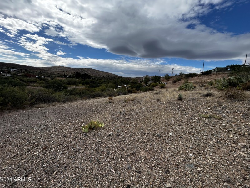 19754 E SADDLE BACK LN