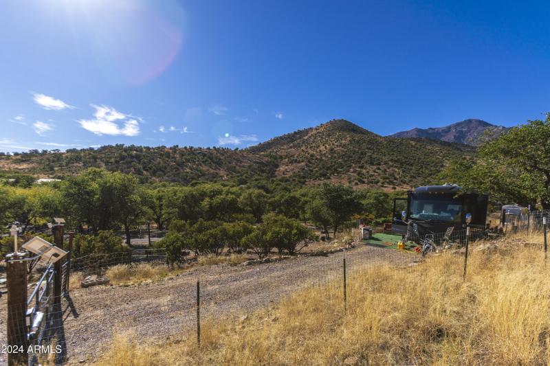 4709 E Dead Bear Draw-2