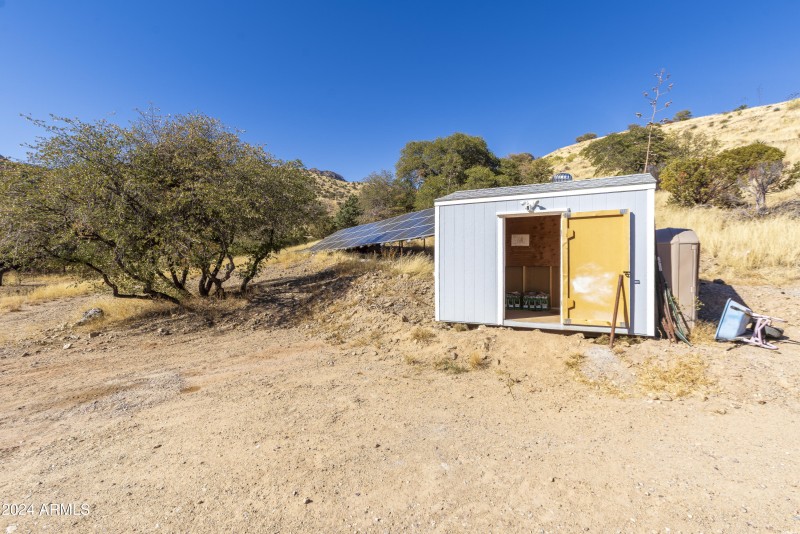 Solar battery & inverter shed