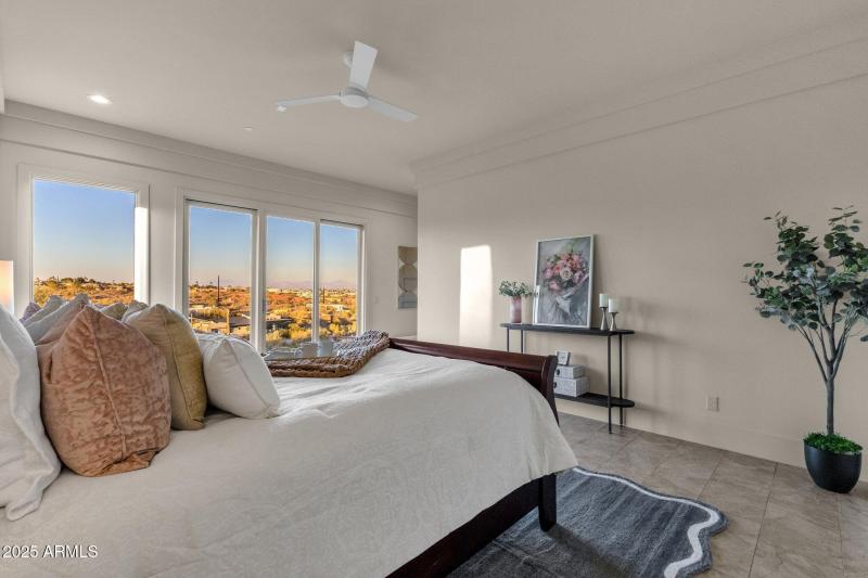 39-web-or-mls-10031-n-palisades-blvd