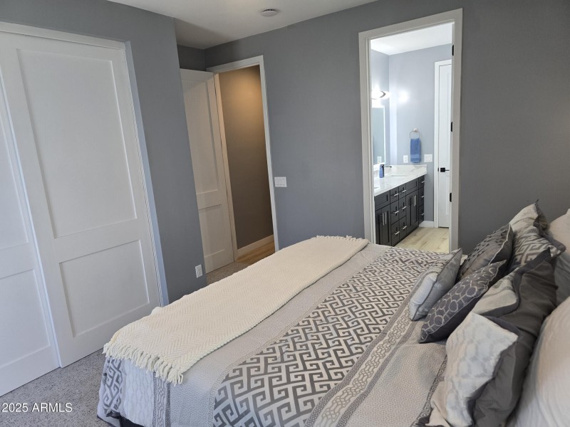 36) 53160-679d261c3b001