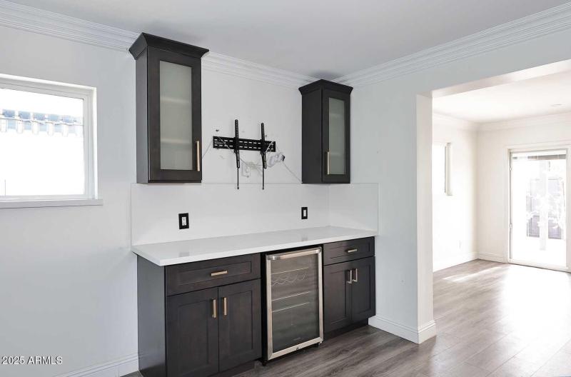 Dining Room-Wine Bar
