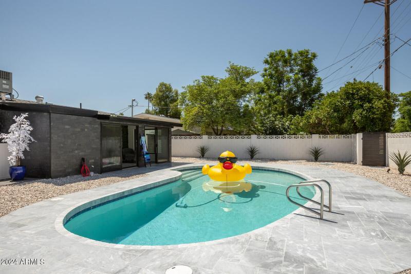 Sparkling Pool
