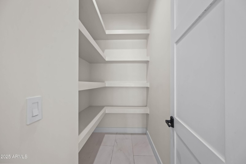 4409 N 32nd St, Phoenix, AZ 85018-13