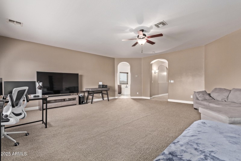 Luxury Primary Suite Layout