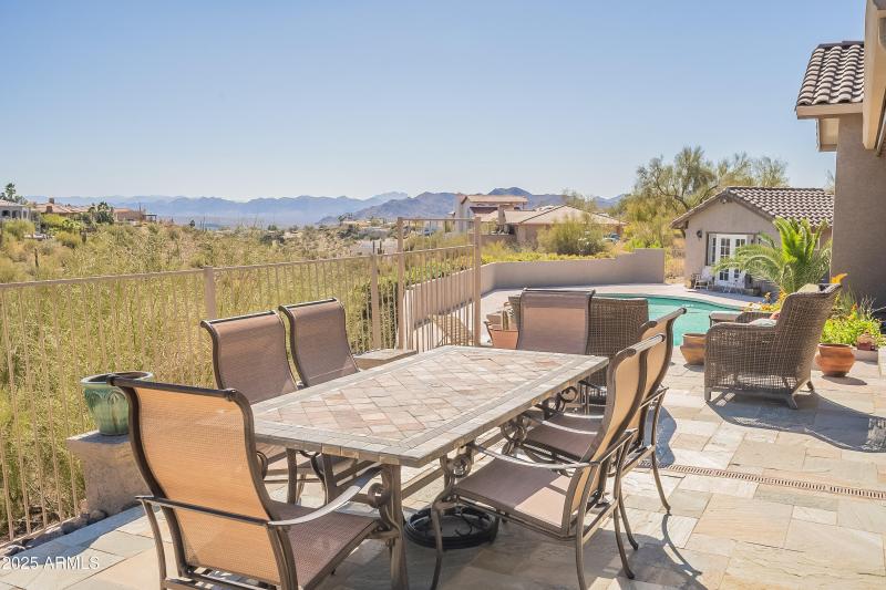 Keota Back Patio