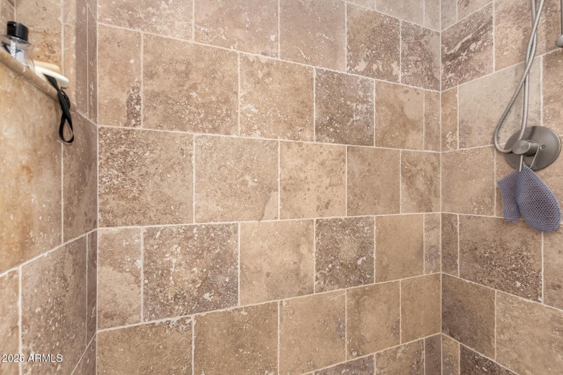 22 - Thompson Peak 15050