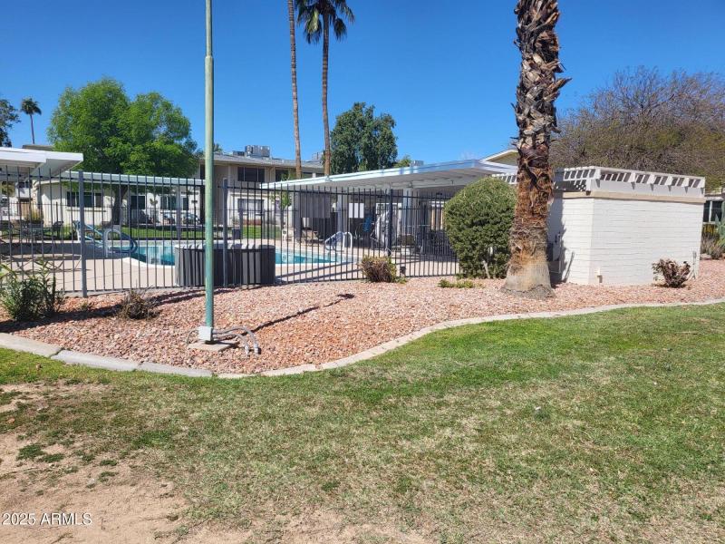 1 OF 4 POOLS