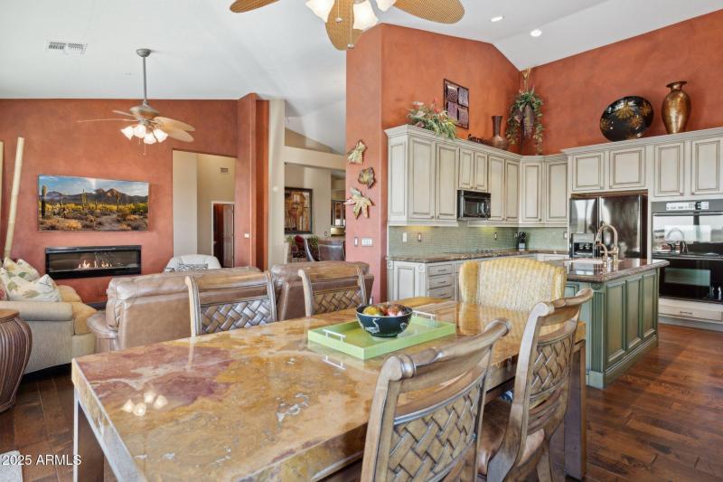 Breakfast Nook