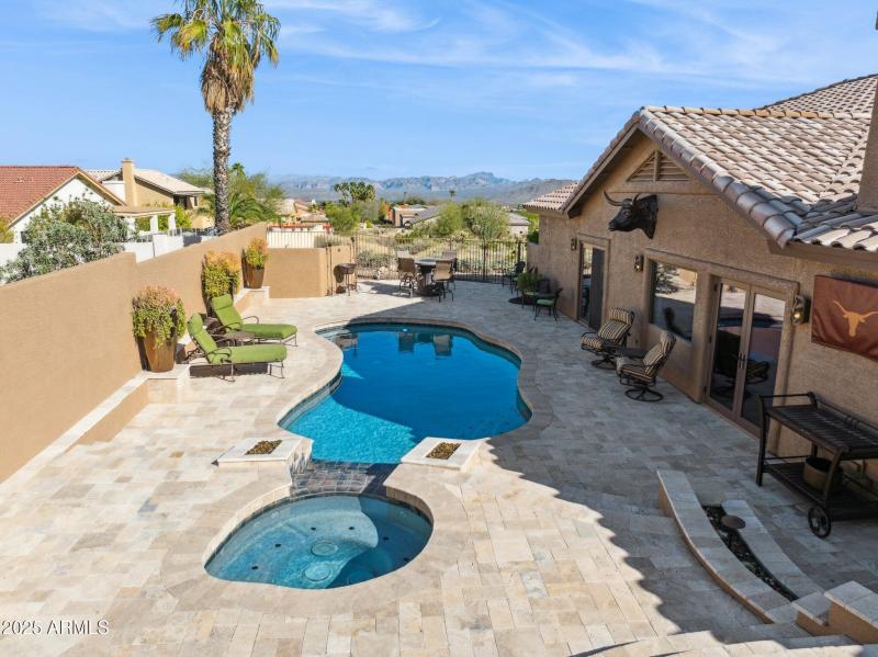 Resort Backyard Mtn Views