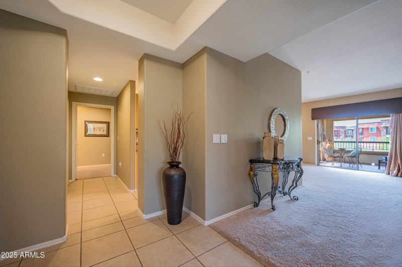 foyer_entry_2