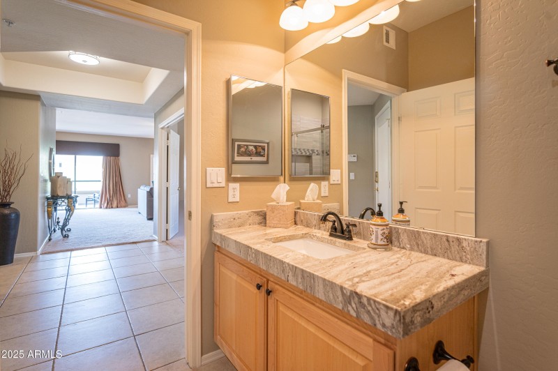 guest_bath_1