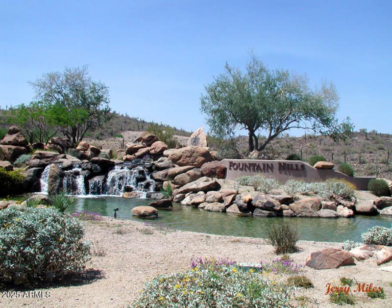 Fountain Hills Entry Monument