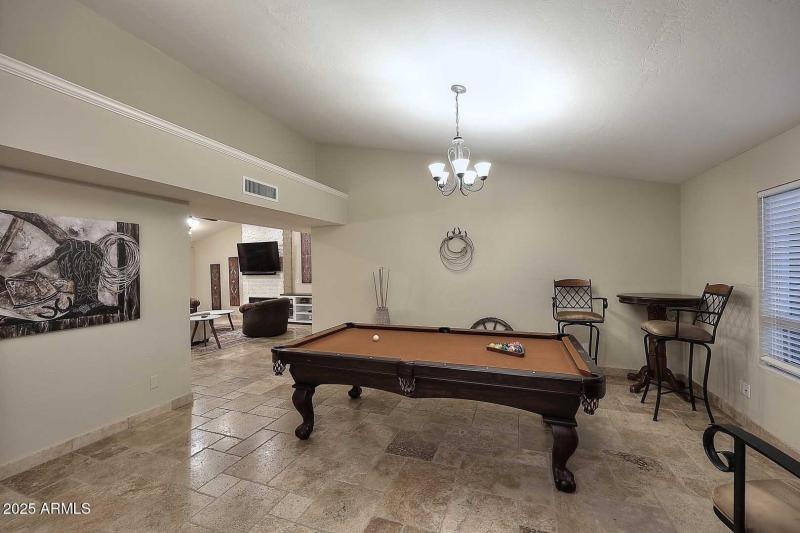 Night-Billiard-Living Room
