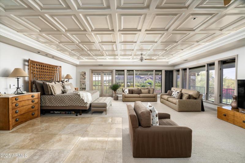 025-6830 N 46th Pl (25 of 102)