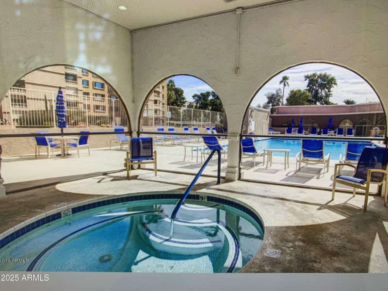 POOL 1
