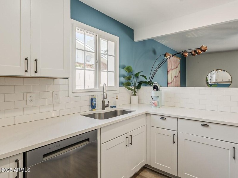 009_Kitchen Area