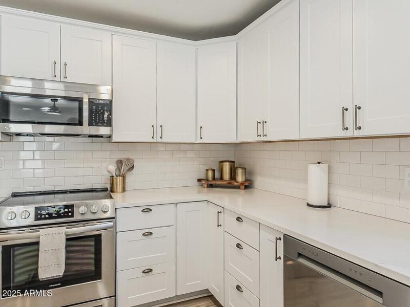 011_Kitchen Area