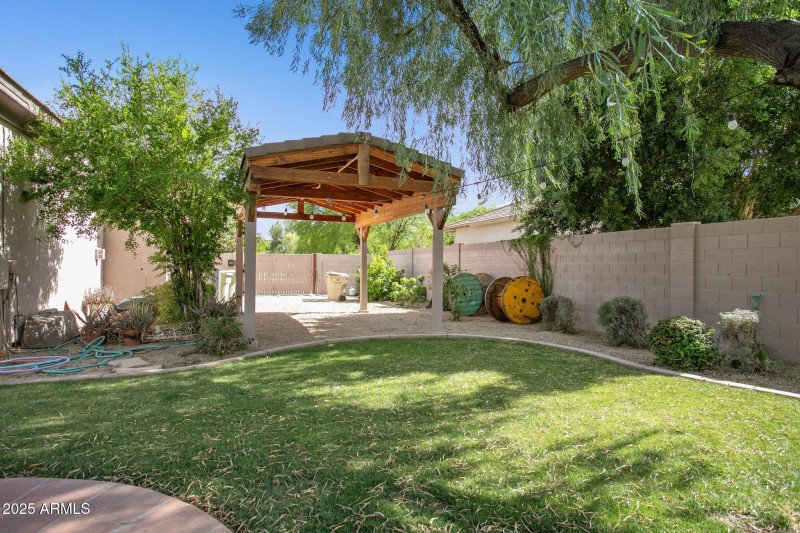 52-web-or-mls-6428-w-eugie-ave