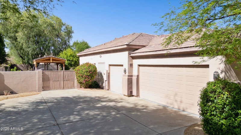 59-web-or-mls-6428-w-eugie-ave