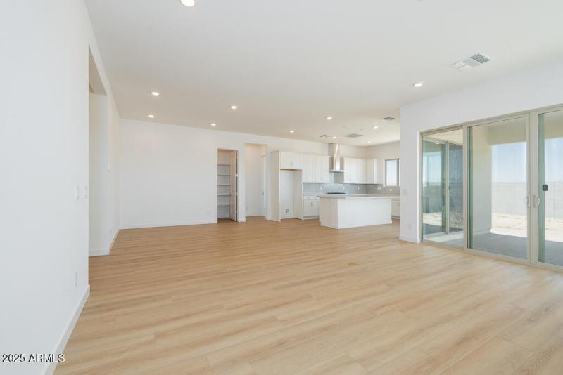 Tri Pointe Homes - Soleo 324 - Dining an