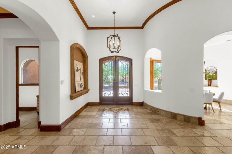 004_Foyer