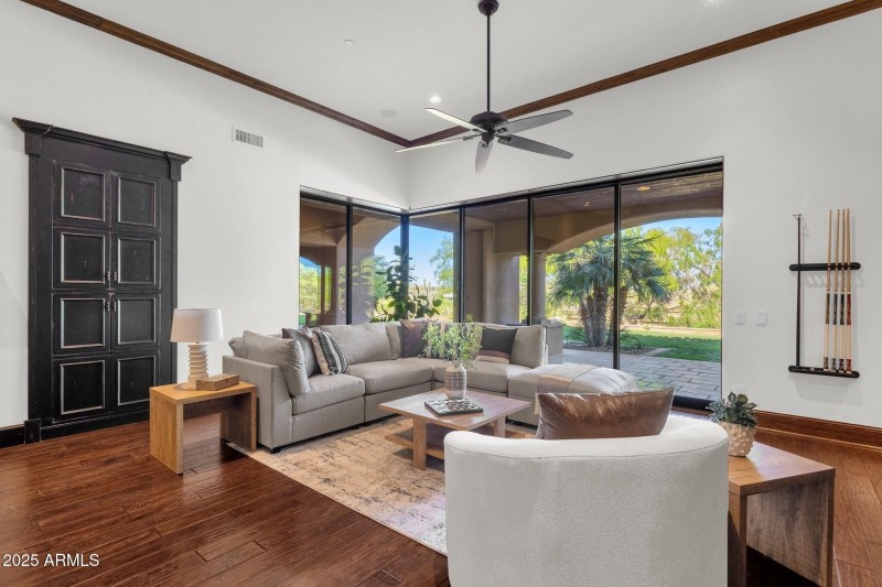 020_Family Room