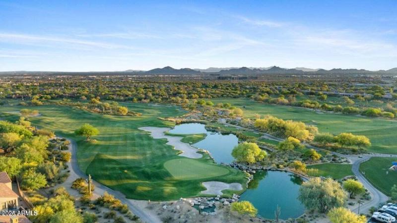 Grayhawk golf course.2jpg