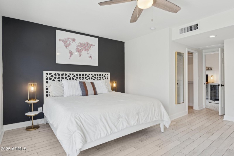 15-web-or-mls-2310-north-11th-st