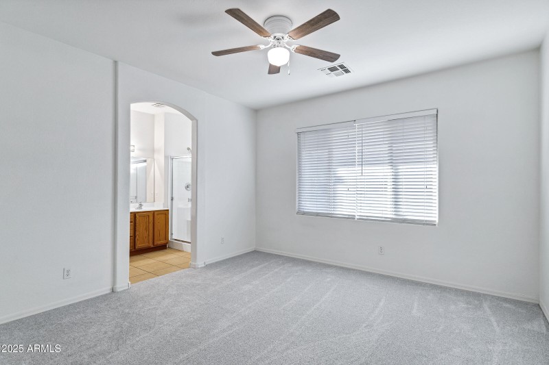 3640 E Torrey Pines Ln-30