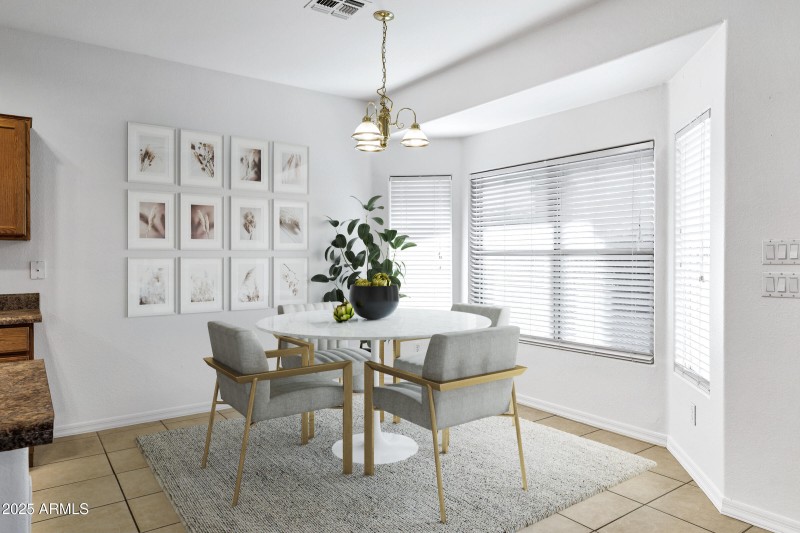 3640 E Torrey Pines Ln-18_VS