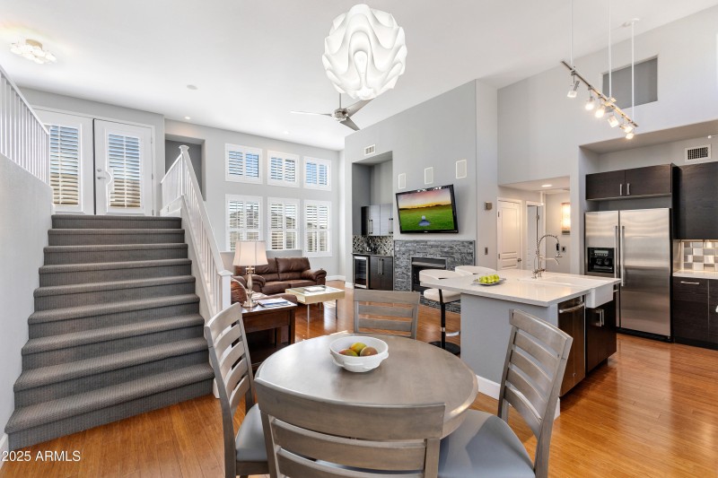 Great Room up to Loft