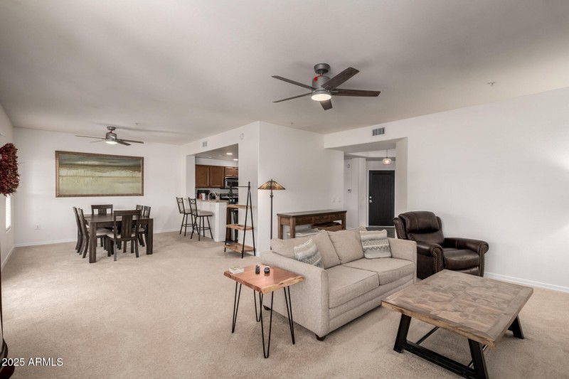 09 El Lago_Final (1)