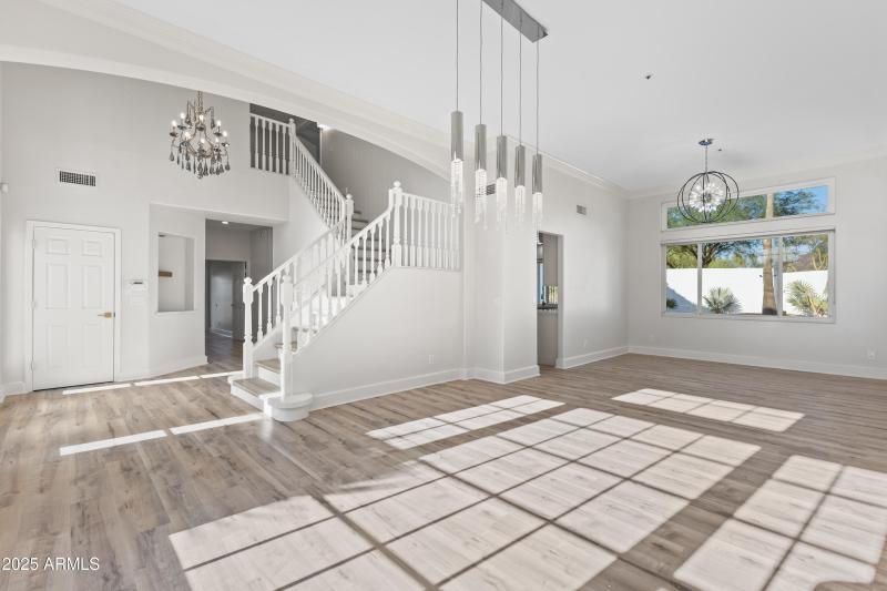 11089 N 130th Pl-11