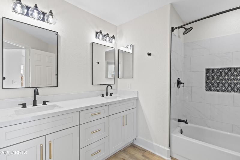 11089 N 130th Pl-42