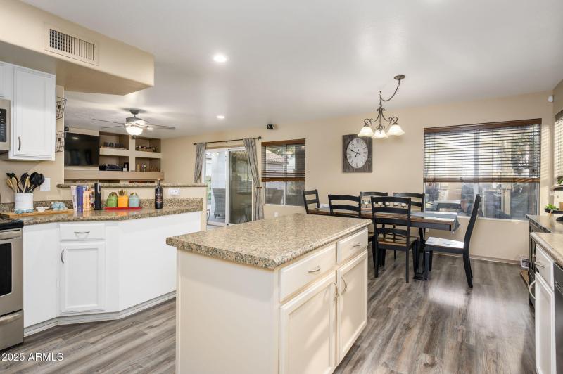 17-web-or-mls-Pontiac-24