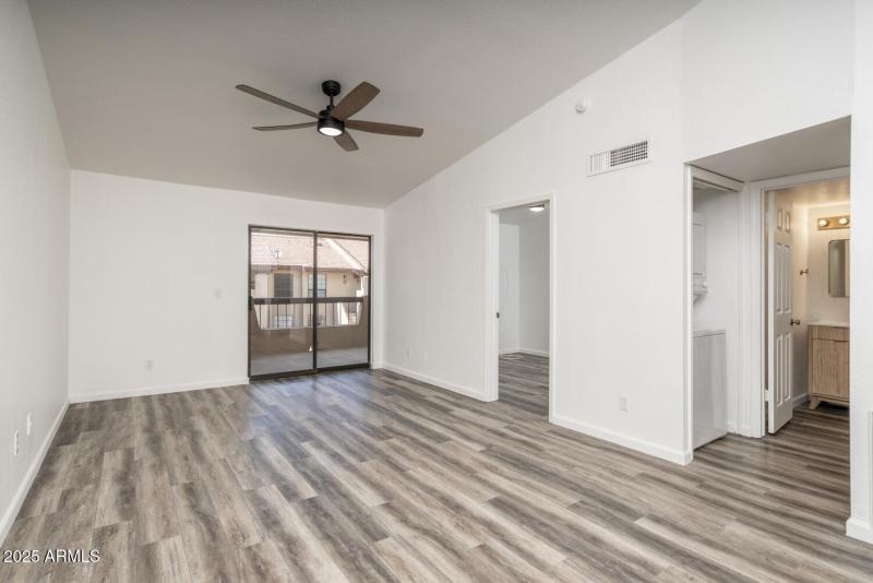 Family Room_2