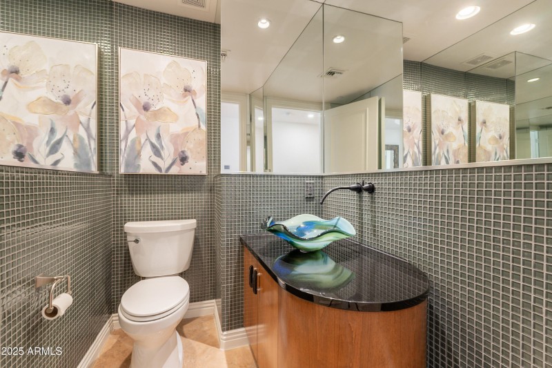 Powder Room