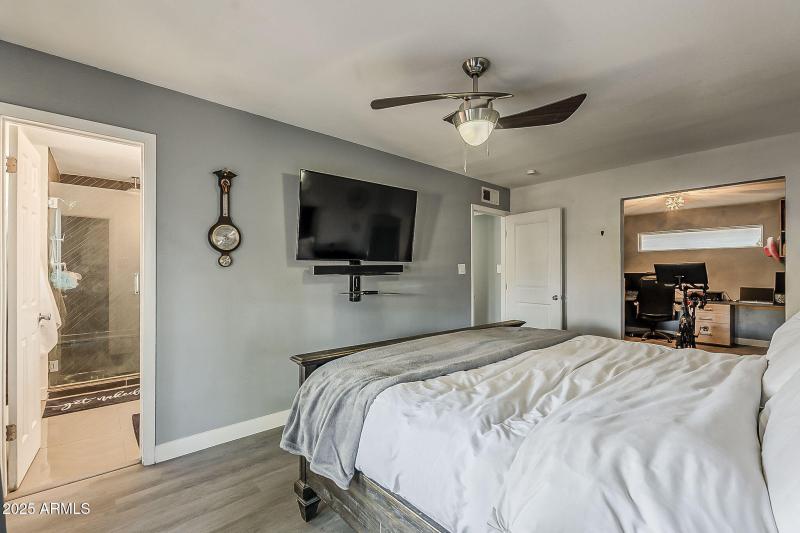 MASTER SUITE